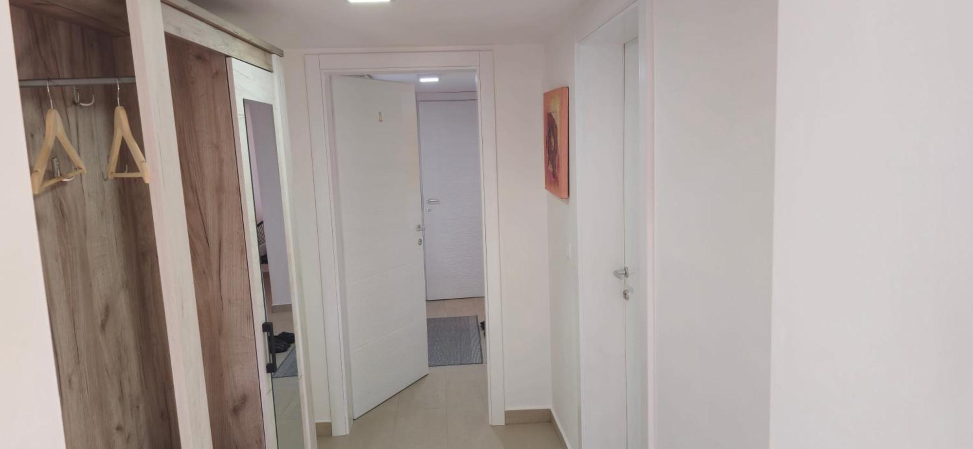 Apartmani Tesa Tesanj Esterno foto